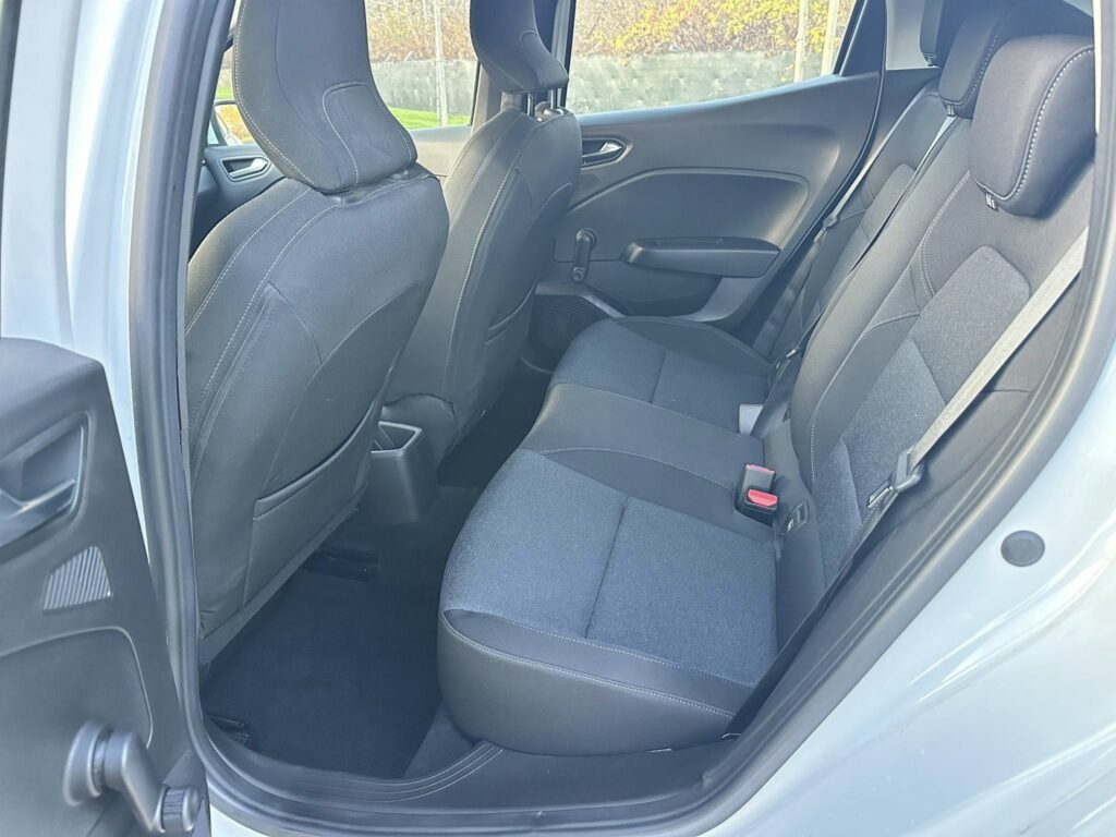 RENAULT CLIO V — fotografia 12