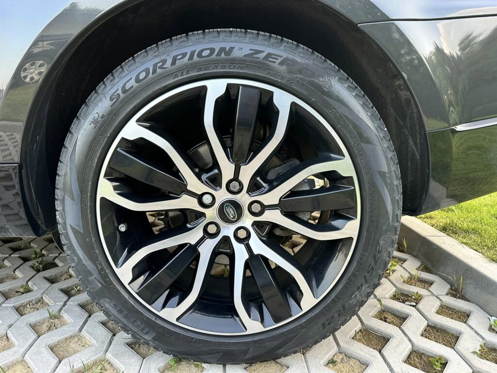 RANGE ROVER SPORT — fotografia 6