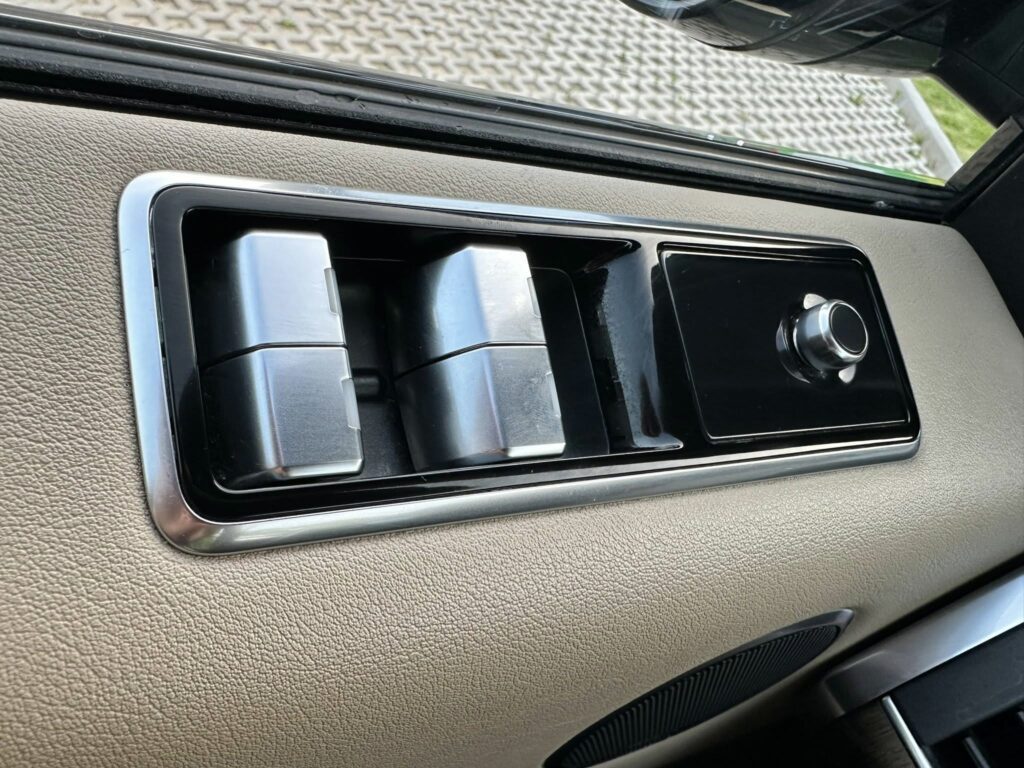 RANGE ROVER SPORT — fotografia 30